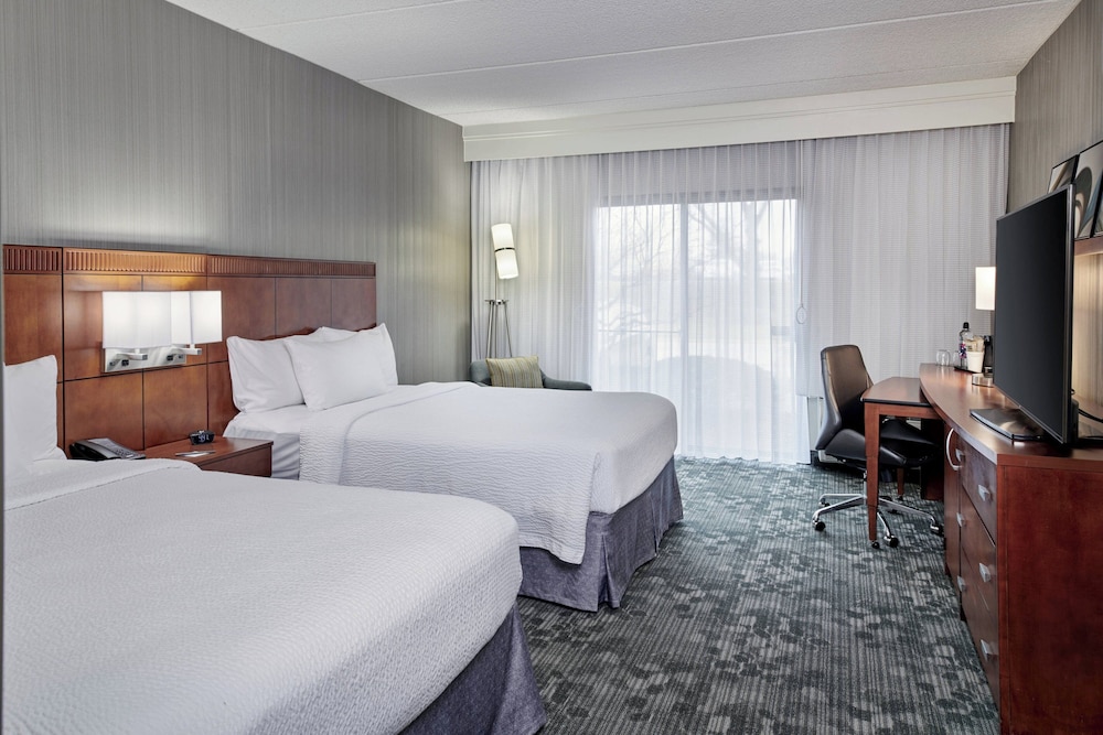 Courtyard by Marriott Chicago Oakbrook Terrace - photo 11