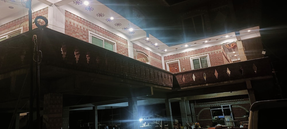 Five Falls Ramana Villa — 4-Star Luxury Hotel in Kuttalam, India