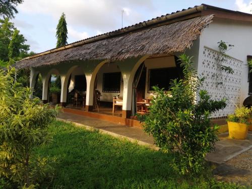 Sunset Villa Eco Friendly House — 4-Star Luxury Hotel in Kilifi, Kenya