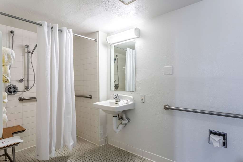 Motel 6 Blythe CA - photo 32