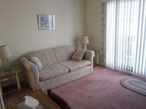 Granisle Resort — hotel in Smithers