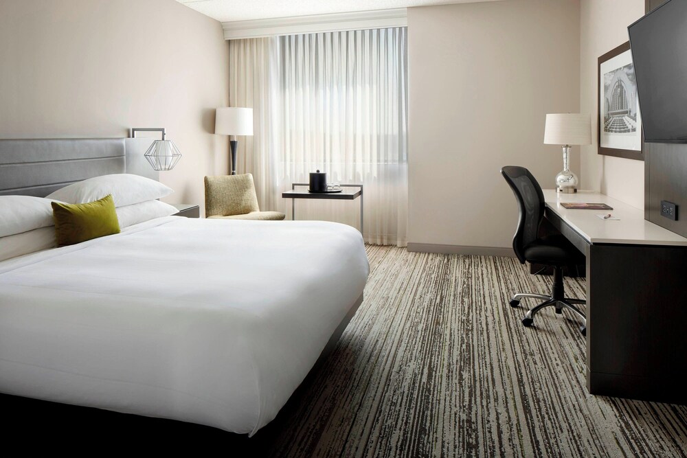 Marriott Cincinnati Airport - photo 10