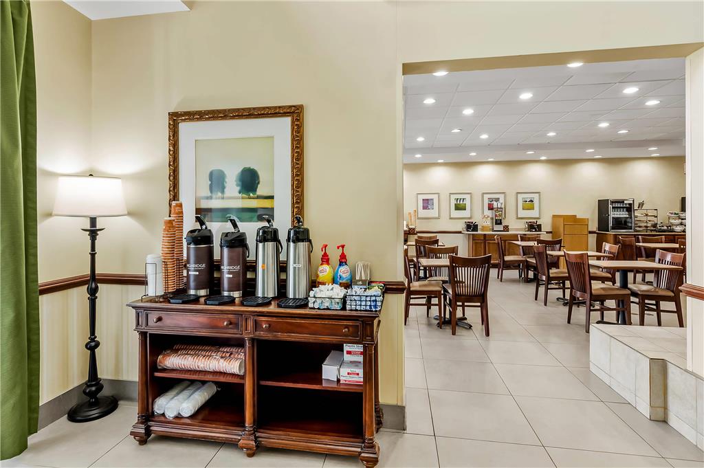 Country Inn & Suites by Radisson Princeton WV - photo 54
