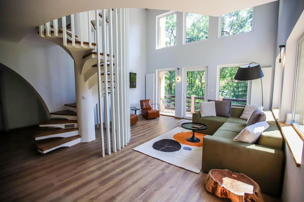 Kassa in Bran, Romania