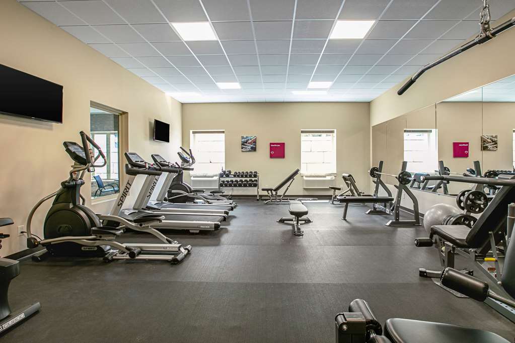Comfort Suites Fishkill near Interstate 84 - photo 42