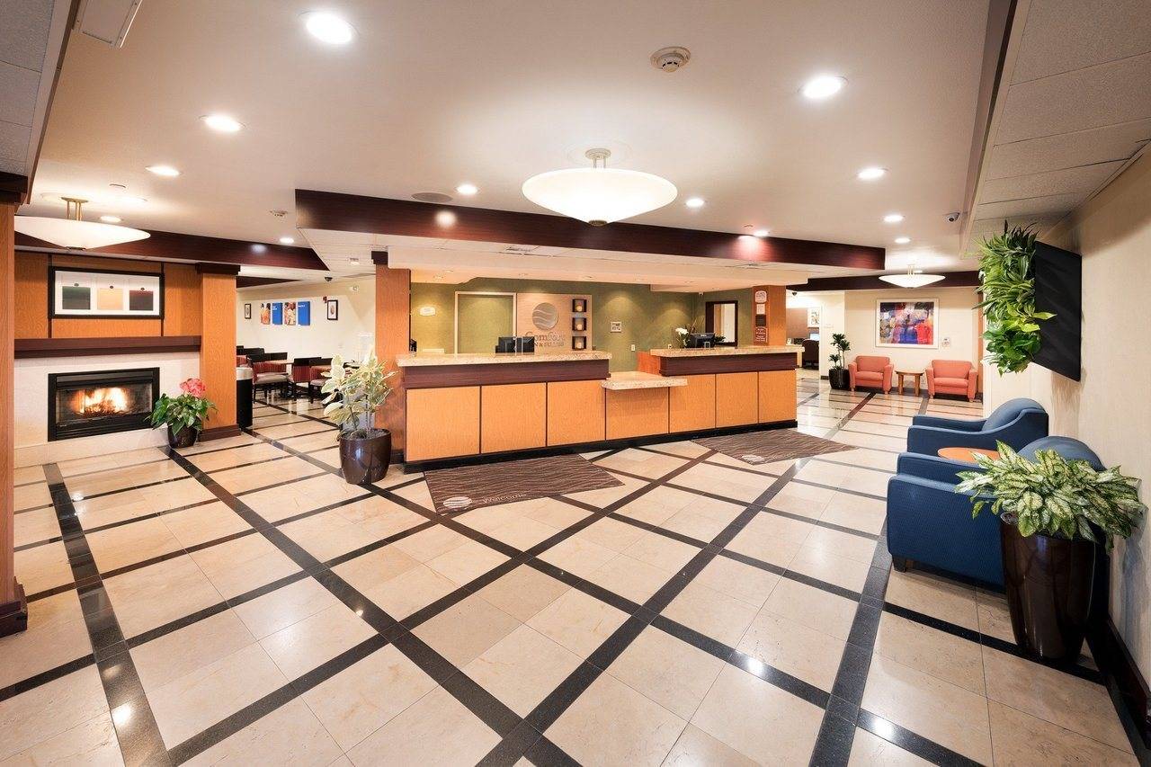 Comfort Inn & Suites Oakland in Oakland, United States