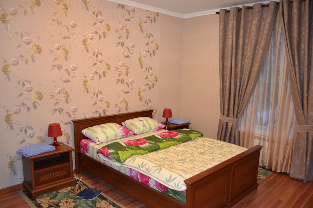 July Hotel — hotel in Lobnya