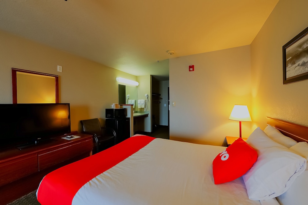 Siletz Bay Beachfront Hotel by OYO Lincoln City - photo 44