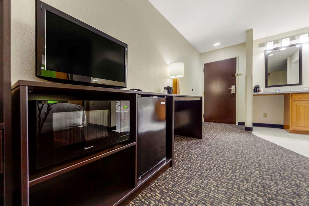 Sleep Inn & Suites Omaha Airport - photo 21