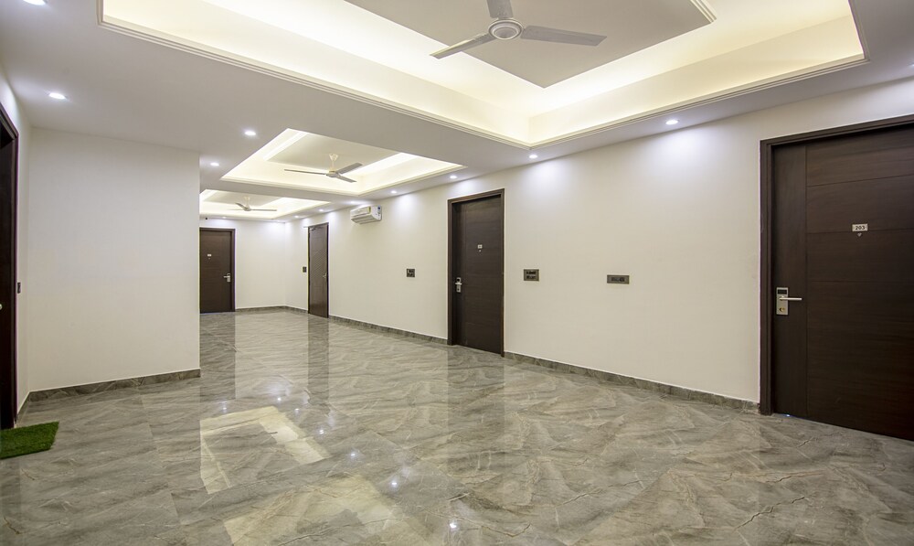 Treebo Premium Embassy Inn — Noida — photo 5