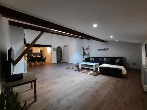 Les Charmes de Trevoux — hotel in Trevoux
