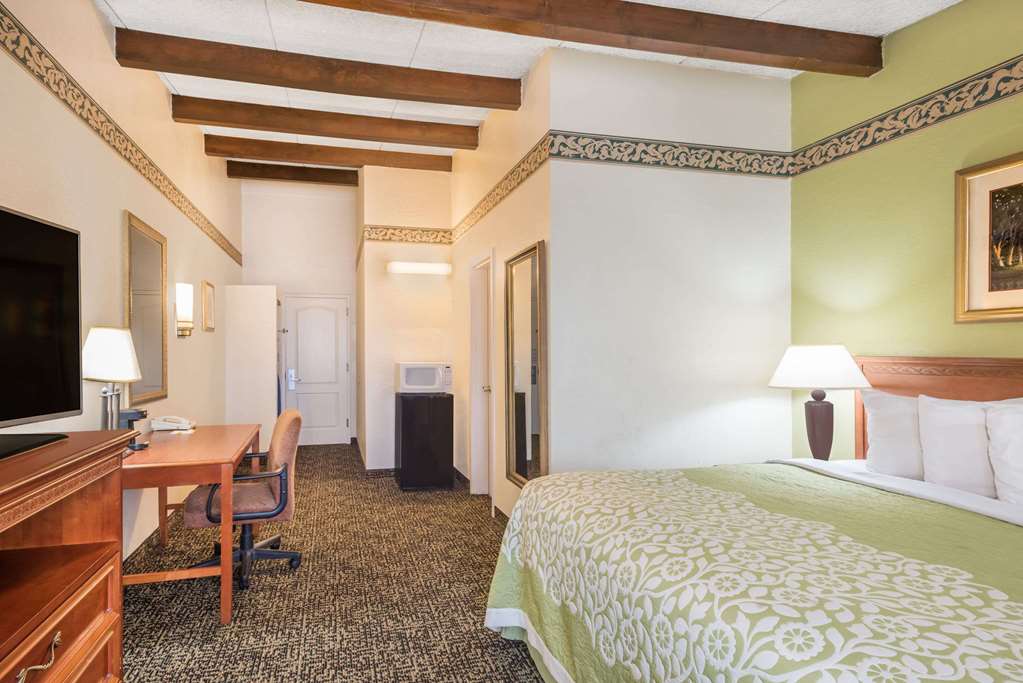 Days Inn by Wyndham Rutland Killington Area - photo 13