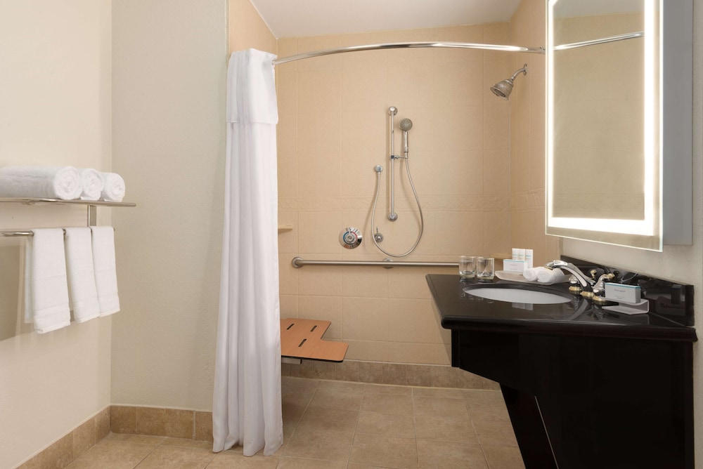 Homewood Suites by Hilton Jacksonville Deerwood Park - photo 22