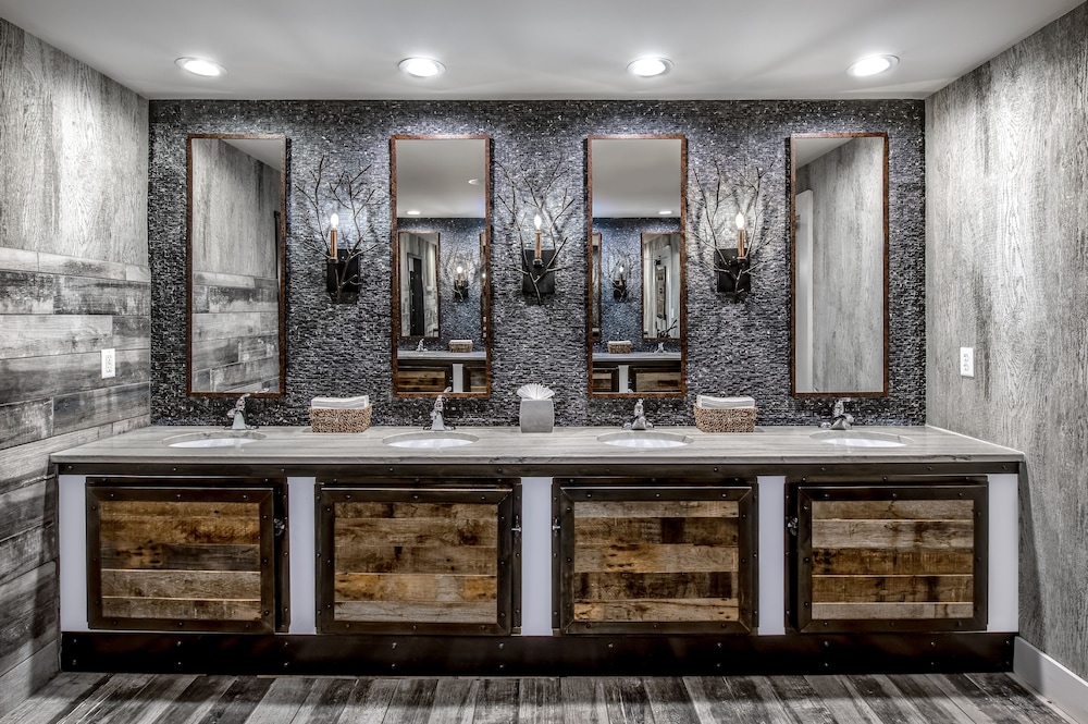Crowne Plaza Resort Asheville by IHG - photo 49