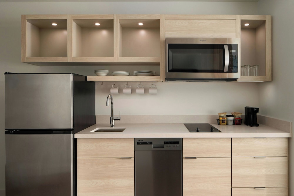 TownePlace Suites by Marriott Allentown West - photo 14