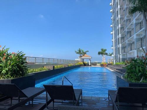 Cozy Modern Sunset View - last minute hotel in Manila