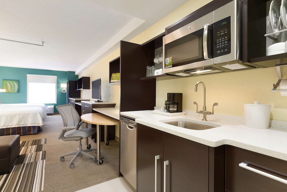 Home2 Suites by Hilton El Paso Airport TX - photo 15