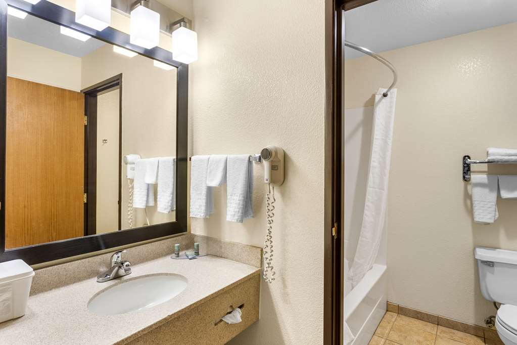 Best Western Oglesby Inn - photo 20