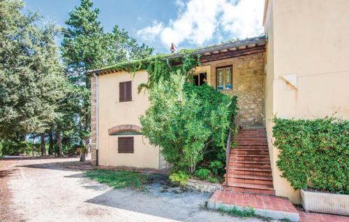 Agriturismo Fattoria Il Piano Appartamento Focolare San Gimignano — 4-Star Luxury Hotel in San Gimignano, Italy