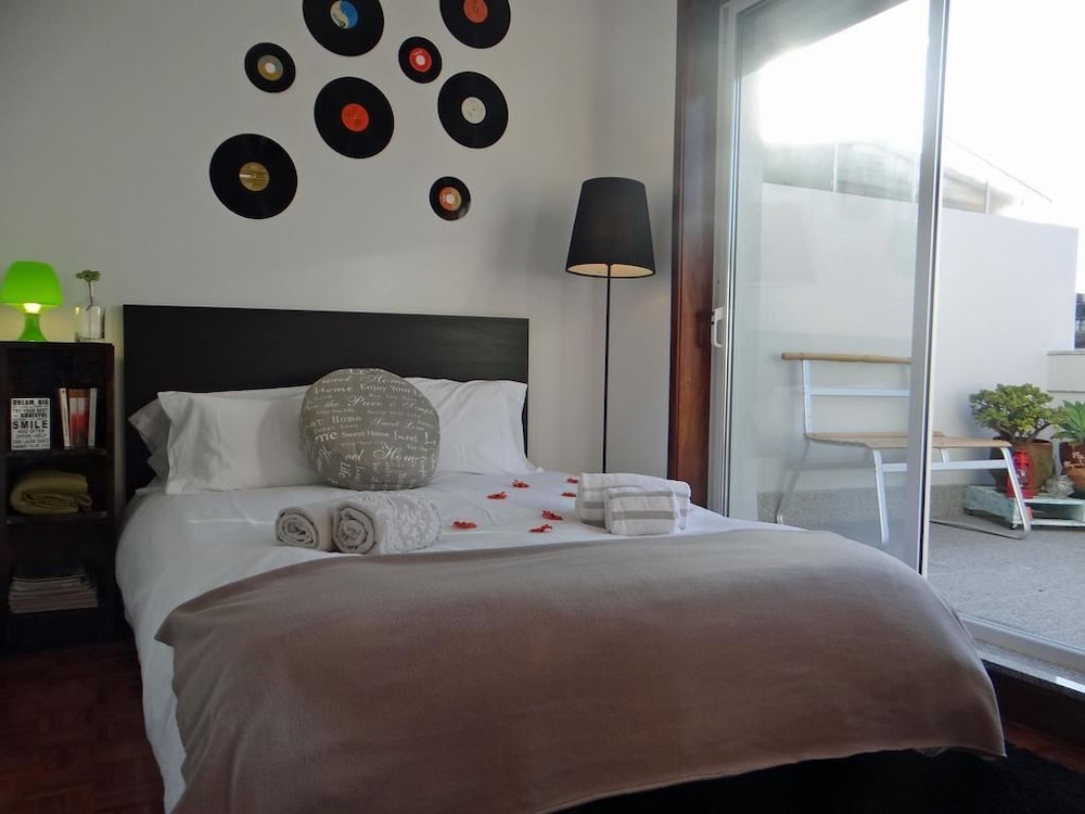 Alegria Apartment Porto Downtown — 4-Star Luxury Hotel in Porto, Portugal