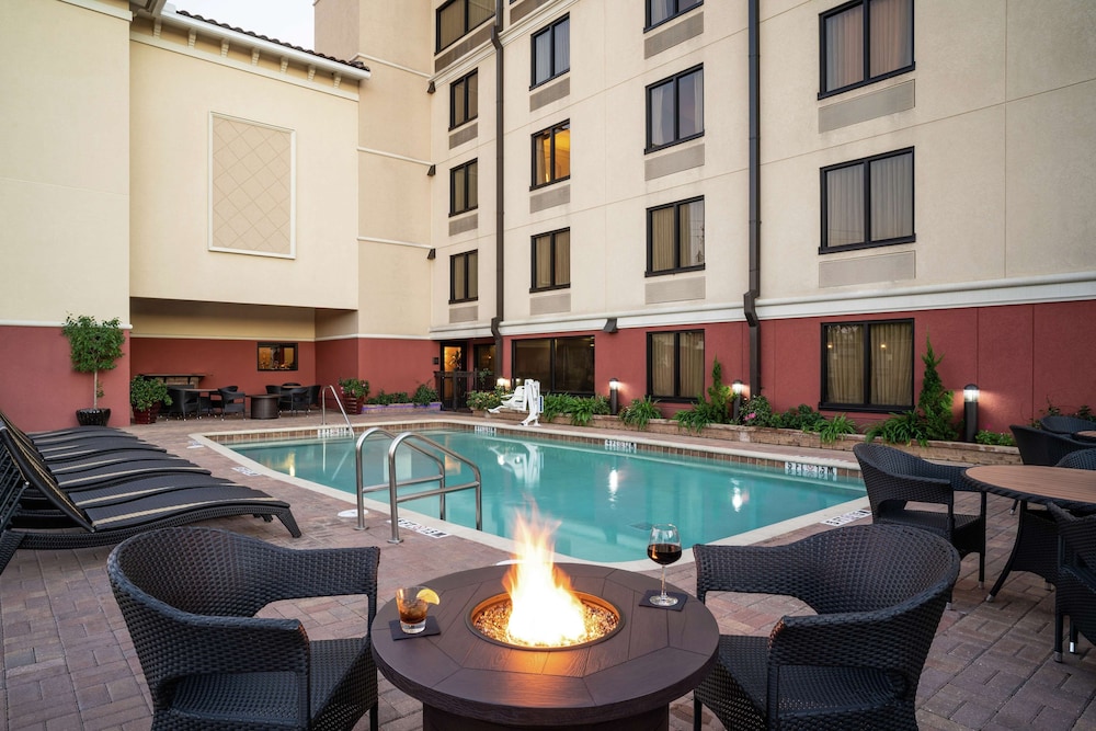 DoubleTree by Hilton St. Augustine Historic District - photo 21