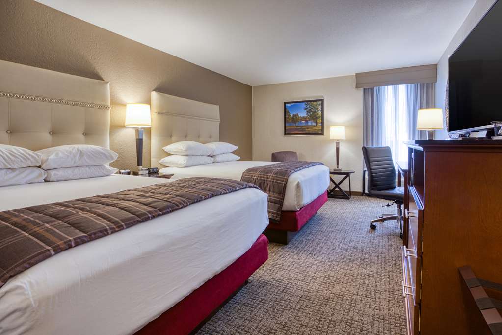 Drury Inn & Suites St. Louis Fairview Heights - photo 27
