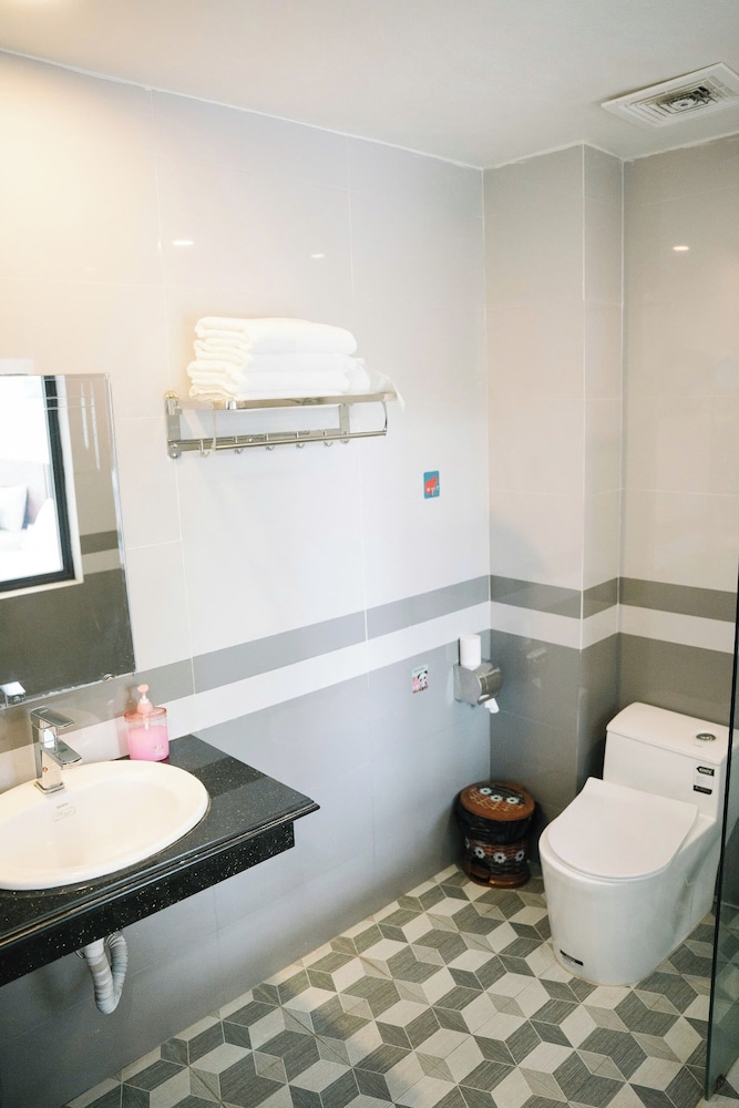 Tam Coc Harbor View Hotel in Ninh Binh, Vietnam