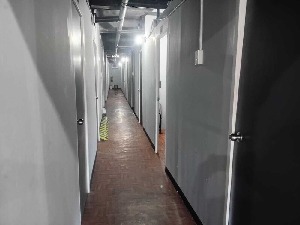 OYO 1169 Sky Infinity Inn — Pasay — photo 3