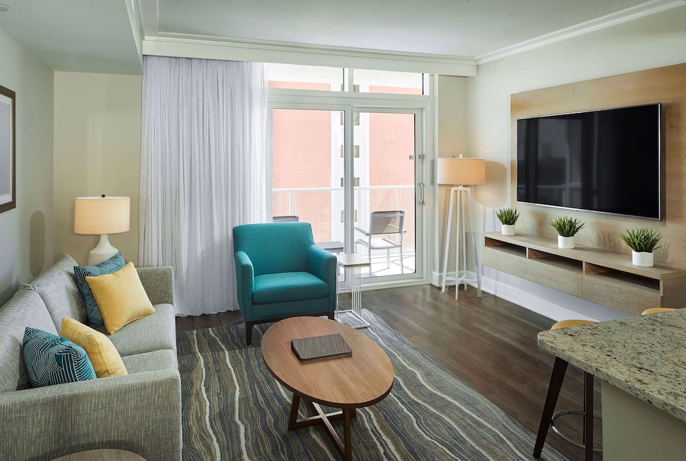 Hilton Grand Vacations Club Ocean Enclave Myrtle Beach - photo 15