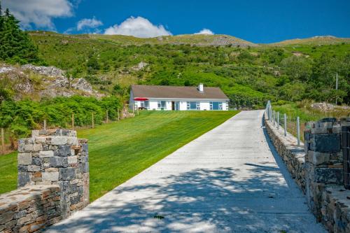 Cottage 390 Maam — 4-Star Luxury Hotel in Gaillimh, Republic of Ireland