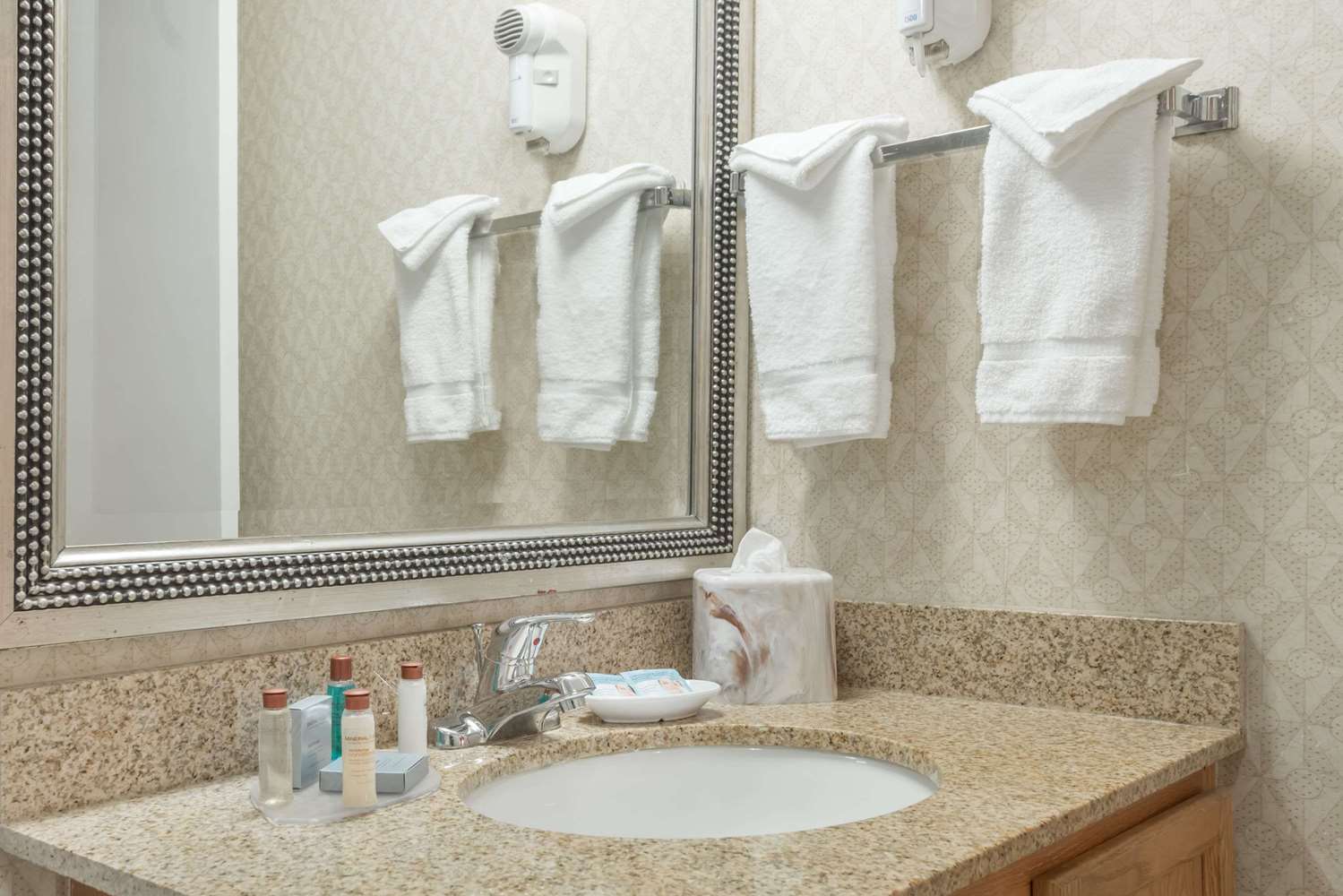 Value Suites Extended Stay St Louis - photo 28