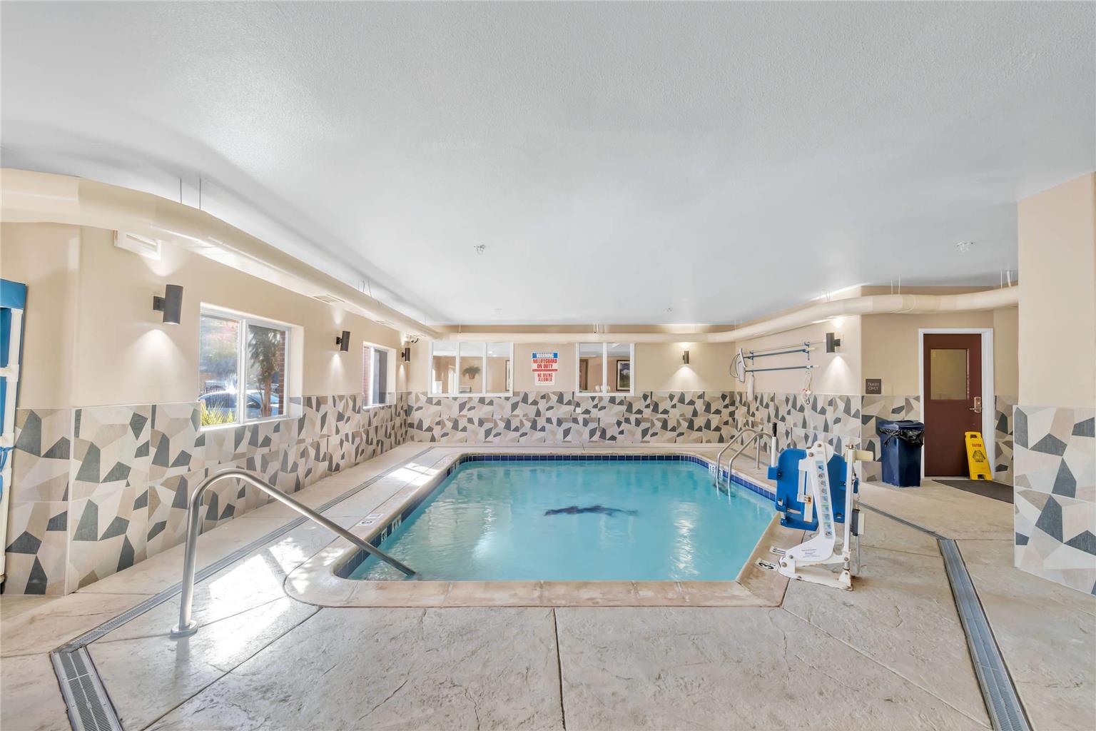 Comfort Suites Lakewood Denver - photo 63