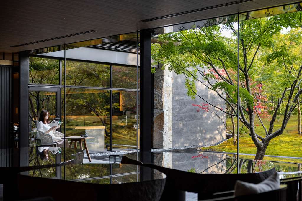 Garrya Nijo Castle Kyoto — 5-Star Luxury Hotel in Kyoto, Japan