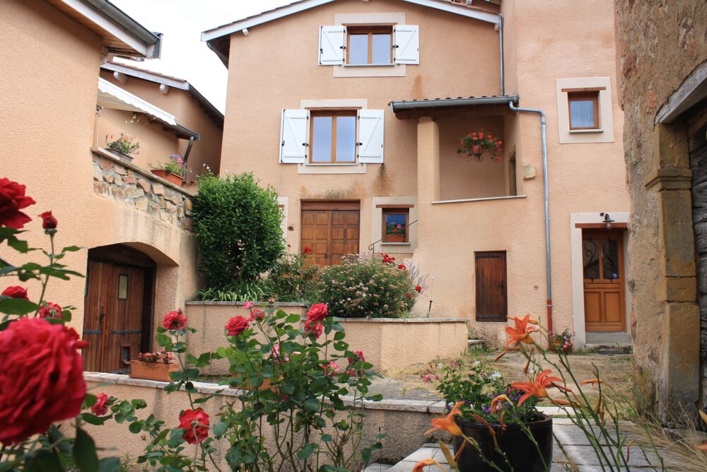 Le Clos Du Jubin - last minute hotel in Saint-Forgeux