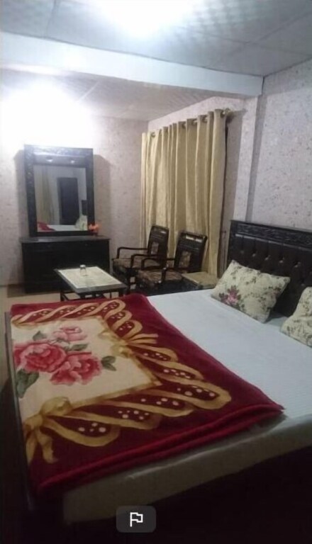 Hill View Guest House — Rawala Kot — photo 4