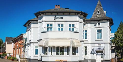 Hotel Adler & Eventlocation GmbH — hotel in Itzehoe