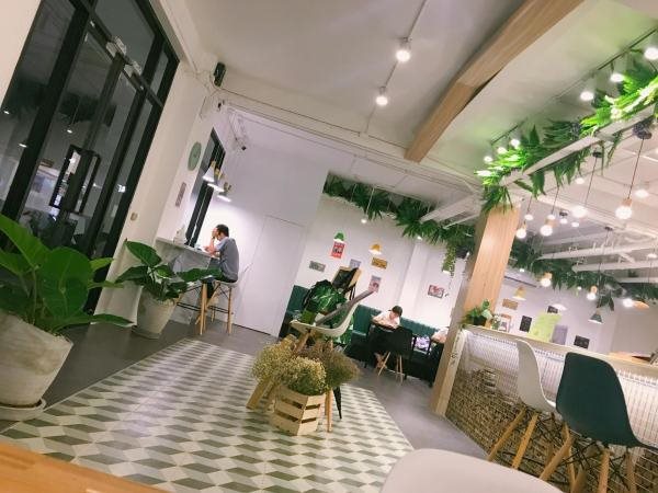 Folk Poshtel Asok - last minute hotel in Bangkok