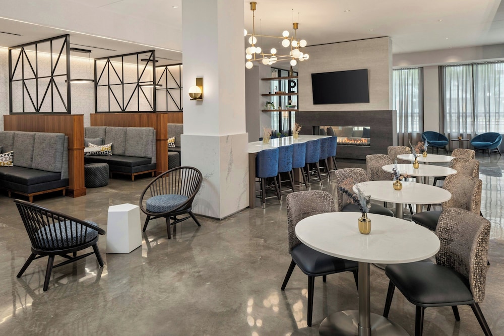 Courtyard by Marriott St. Paul Downtown - photo 32