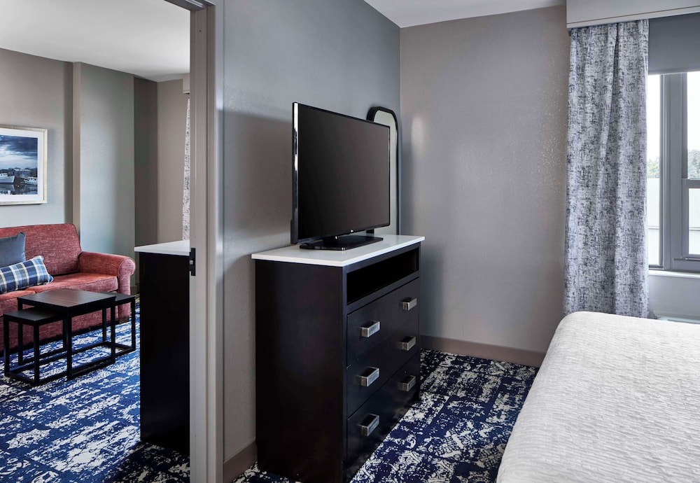 Homewood Suites by Hilton Savannah Historic Dist Riverfront - photo 18