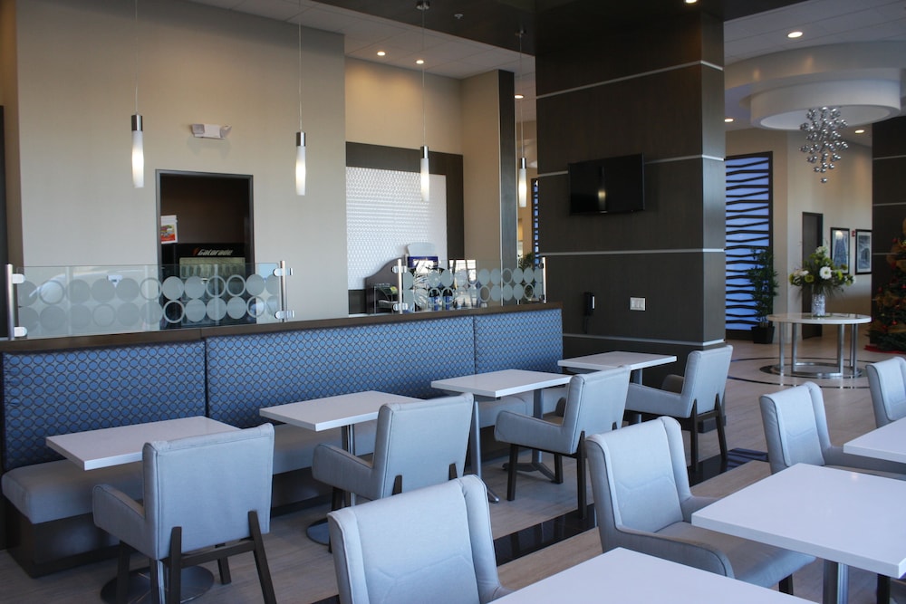 Hampton Inn by Hilton North Hollywood - photo 14
