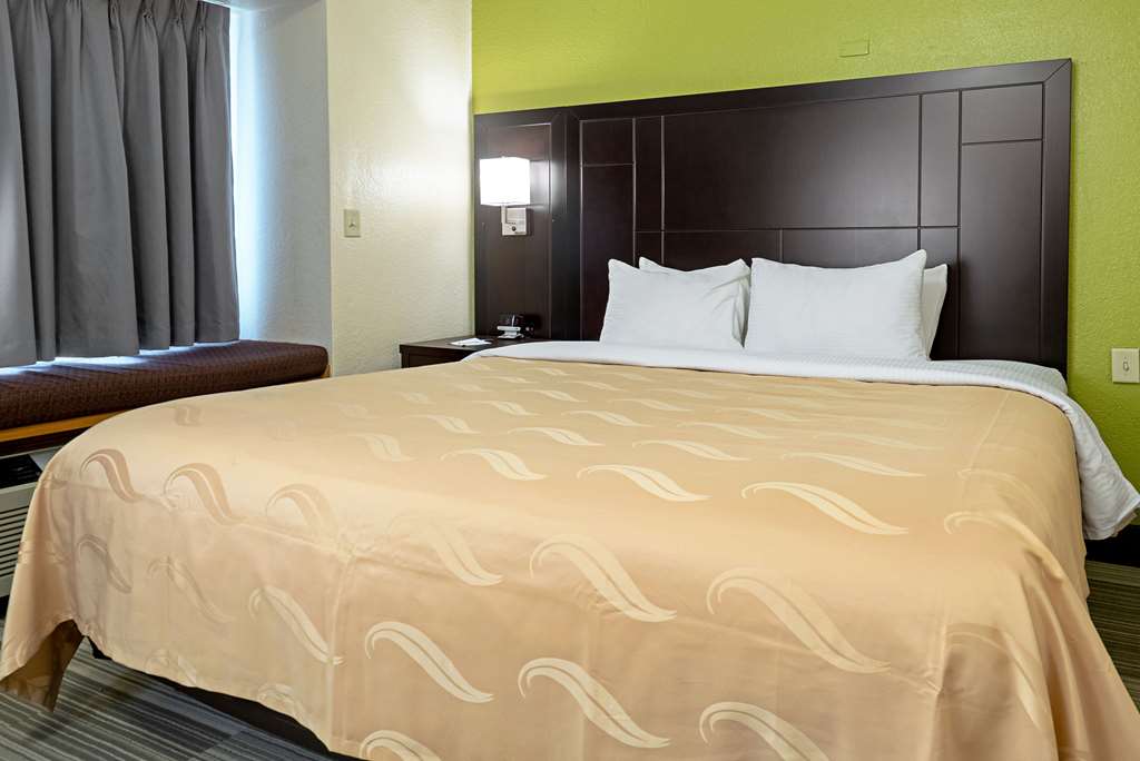Quality Inn & Suites Robbinsville - photo 10