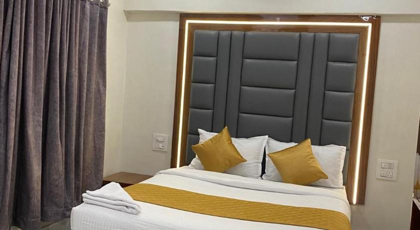 Hotel Eldoria Palace