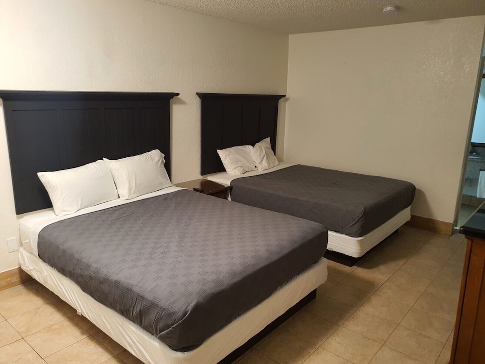 A Victory Inn & Suites Phoenix North - photo 13