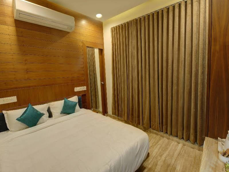 Treebo Kyra - last minute hotel in Ahmedabad