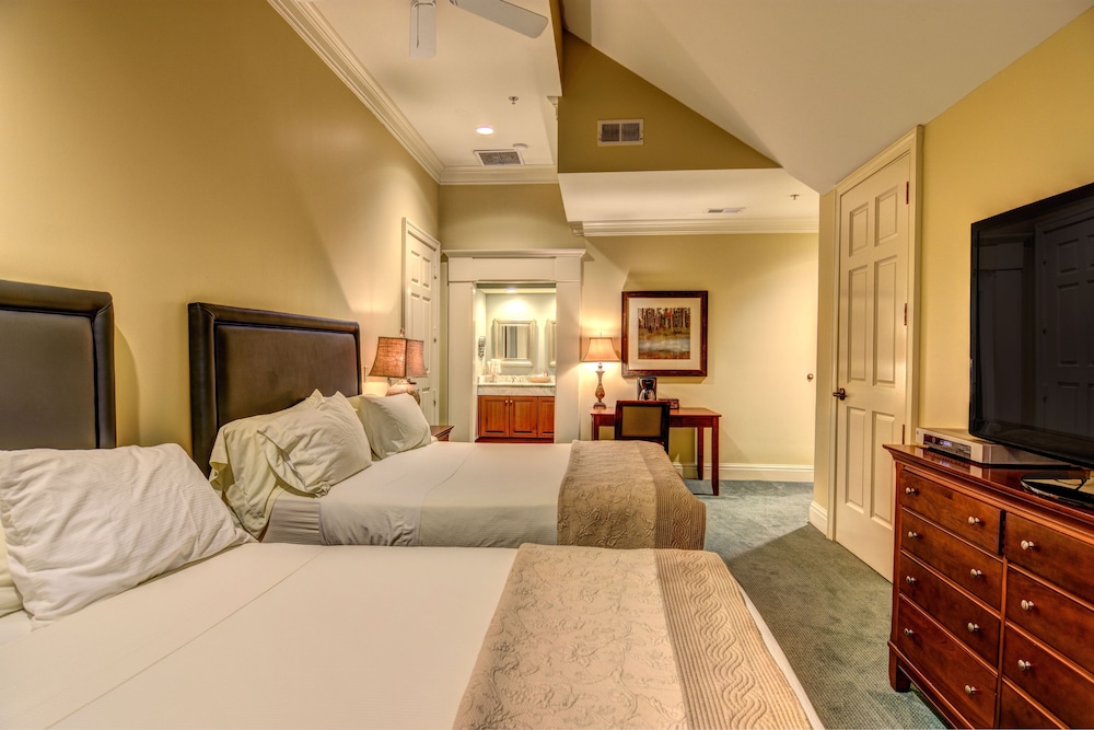 The Village at RiverLanding - photo 13