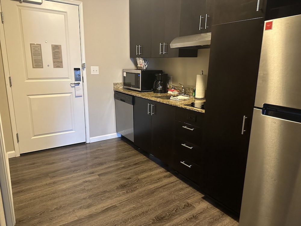 Towneplace Suites Columbia Northwest Harbison - photo 11