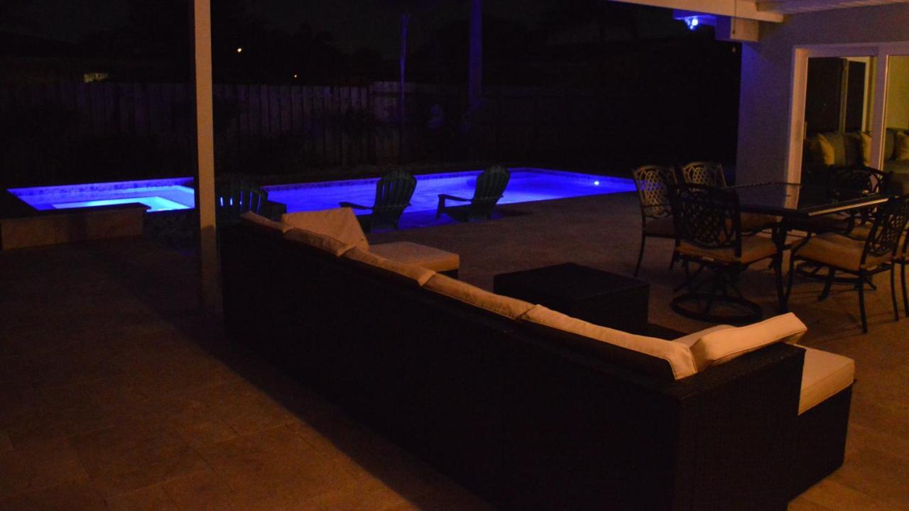 Private Heated Pool Resort Style Home Minutes From the Beach - photo 17