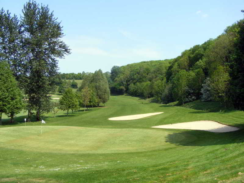 Les Belleme Golf Apartments