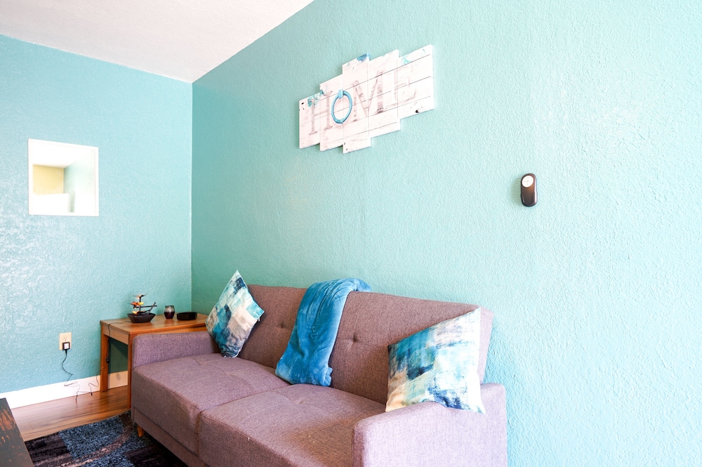 Mar Bay Motel &Suites - photo 35