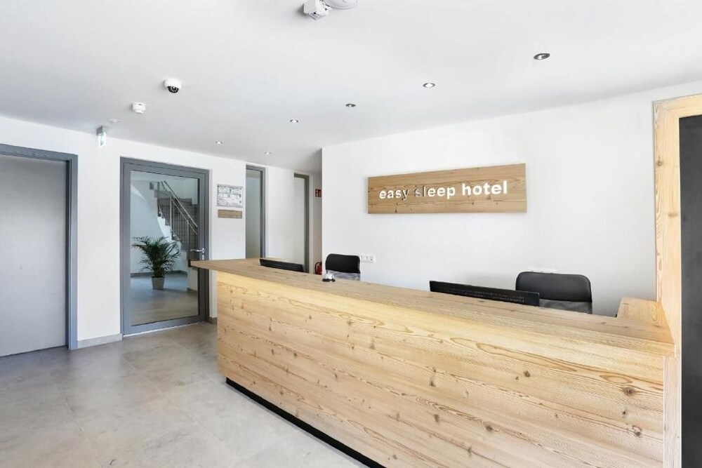 Easy Sleep Hotel — hotel in Ergolding
